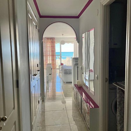 Roca Chica. Studio - First Line Beach Torremolinos Luaran gambar