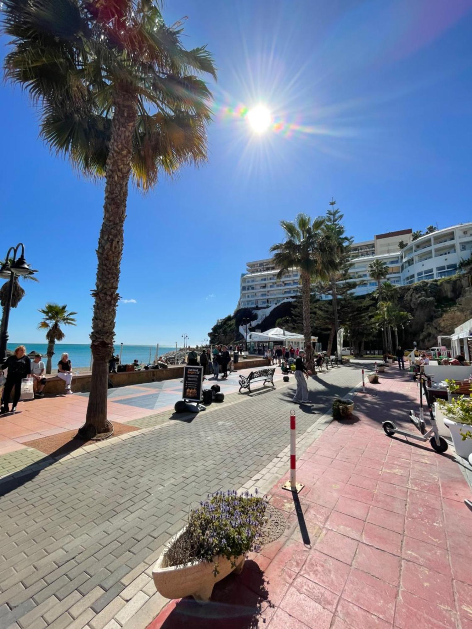 Roca Chica. Studio - First Line Beach Torremolinos Luaran gambar
